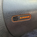 برچسب خودرو طرح ایربگ کد 10805C مناسب برای پژو 206